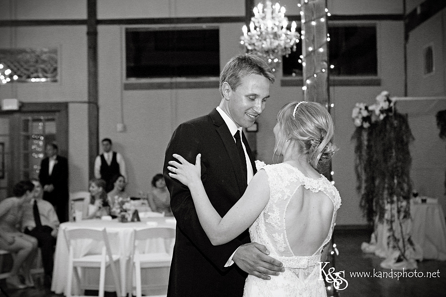 Dallas Wedding Photographers - K & S Photography